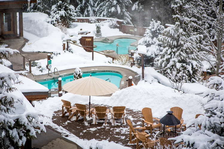 After a day of skiing, the Scandinave Spa is a fine place to be. 